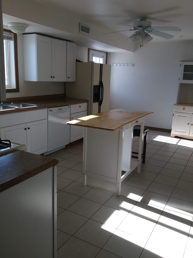 Photo - 68 Fields Rd Unidad country apartment