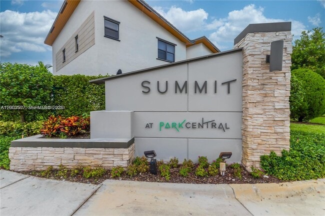 Photo - 10500 NW 78th Terrace