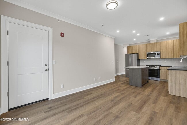 Photo - 112 Brighton Ave Unit 3B