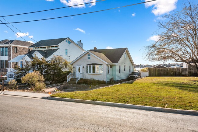 Photo - 2 Pirates Cv