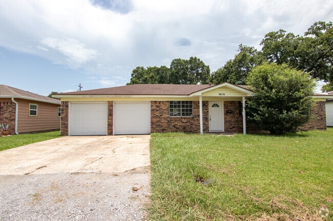 Building Photo - 9670 Shepherd Dr Rental