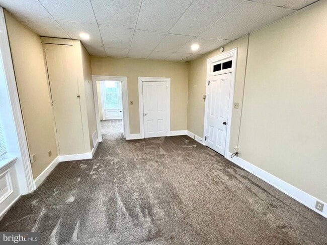 Building Photo - 2 E Penn Ave Unit C Rental