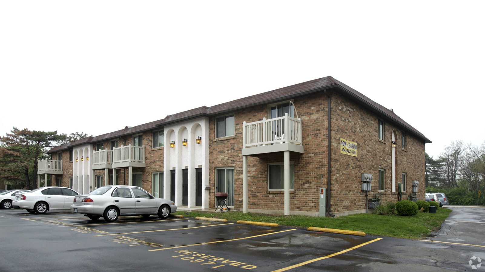 Lavinia Garden Apartments - Lavinia Garden Apartments