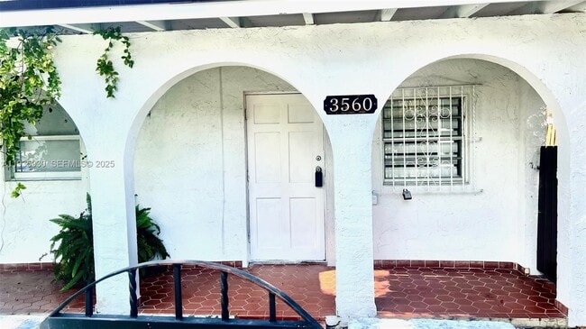 Photo - 3560 SW 25th Ter Unit Rear