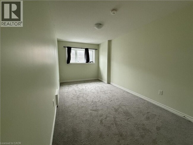 Photo - 289 Chapel Hill Dr