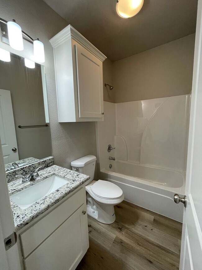 Comfortable 3/2 in Durant School District House House Rental in