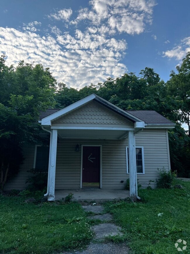 Building Photo - Welcome to this newly remodeled, single-fa... Rental