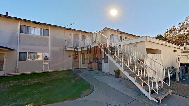 Building Photo - 17371 San Luis St Unit 3