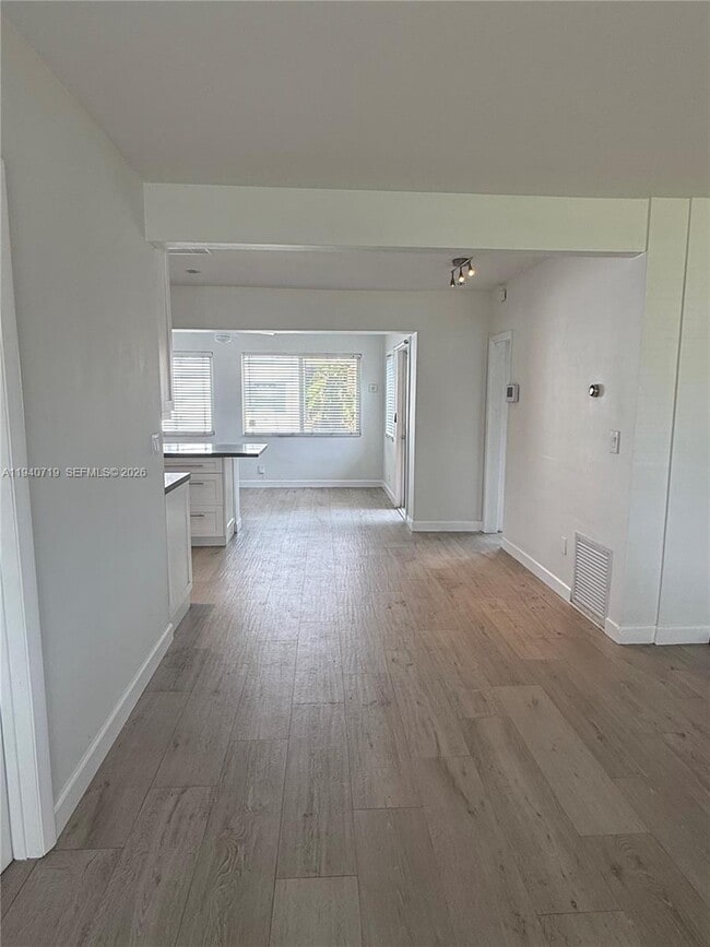 Photo - 7415 Normandy St