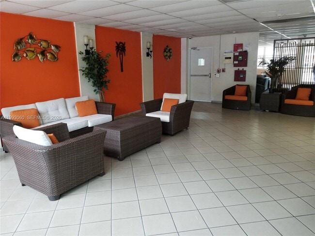 Photo - 524 Washington Ave Unidad 203