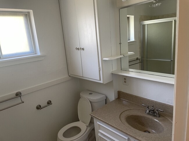 Photo - 1219 Neal Pickett Dr