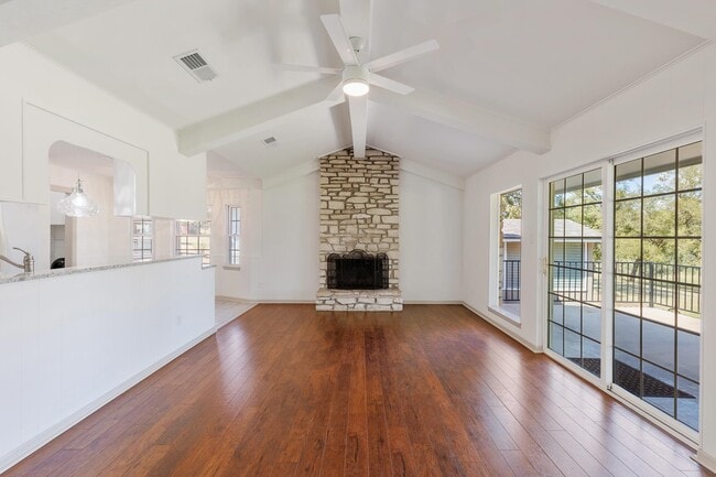 142 Lake Shore Dr