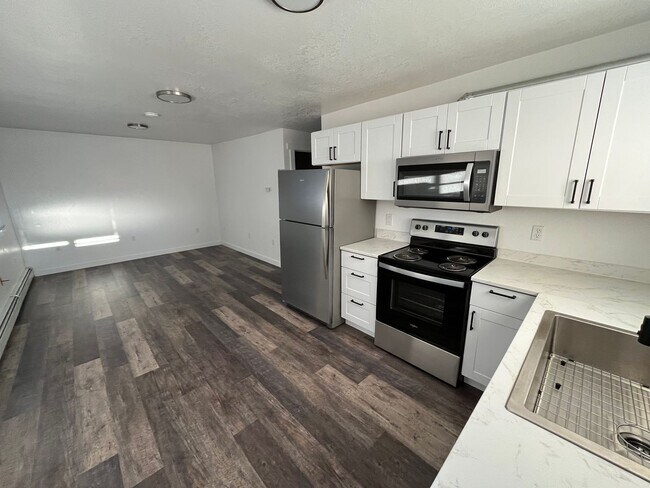 Photo - 1994 Badger Rd Unidad 2