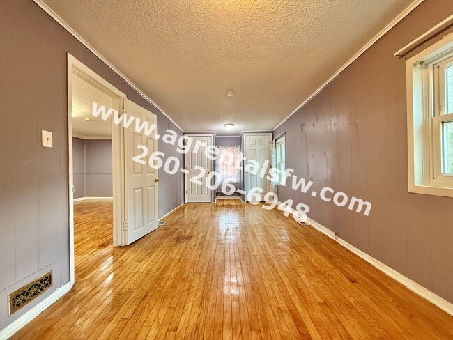 Photo - 2122 Olladale Dr