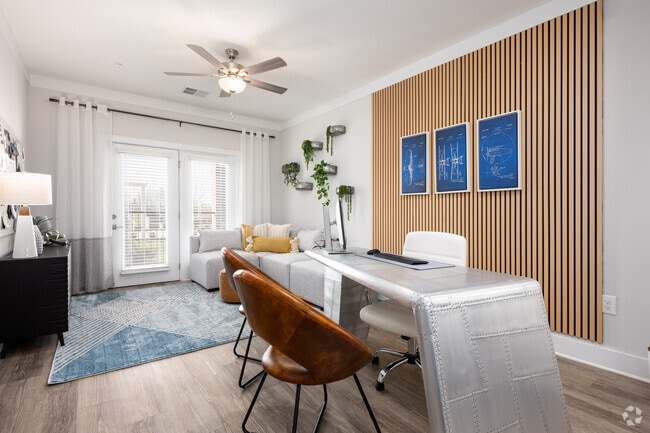 Interior Photo - Keystone Mebane Towne Rental