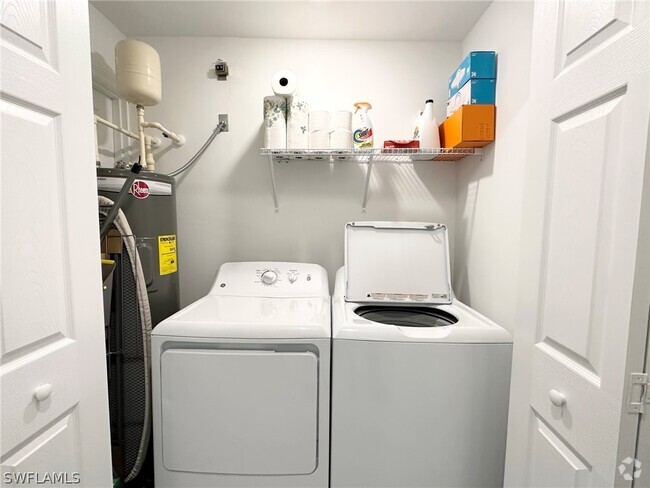 Building Photo - 15960 Grassland Ln Unit 2727 Rental
