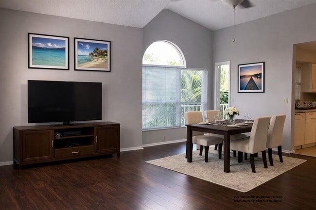 Photo - 5408 E Michigan St