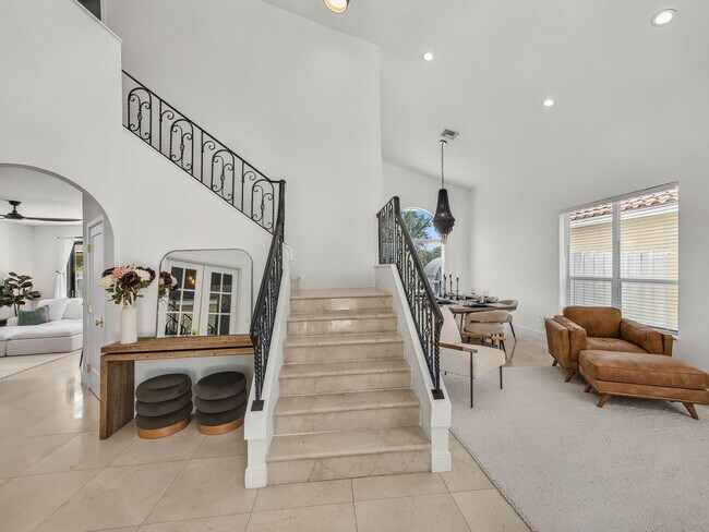 Photo - 6017 Newport Village Way