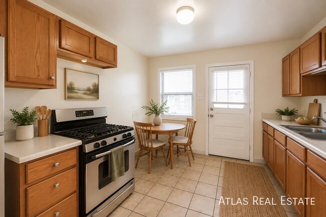 Photo - 4529 E Yale Ave