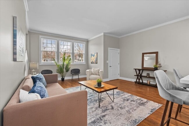 Photo - 1334 Wilmette Ave