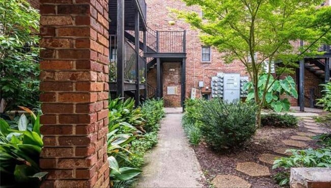 Building Photo - 3091 Colonial Way Unit C2 Rental