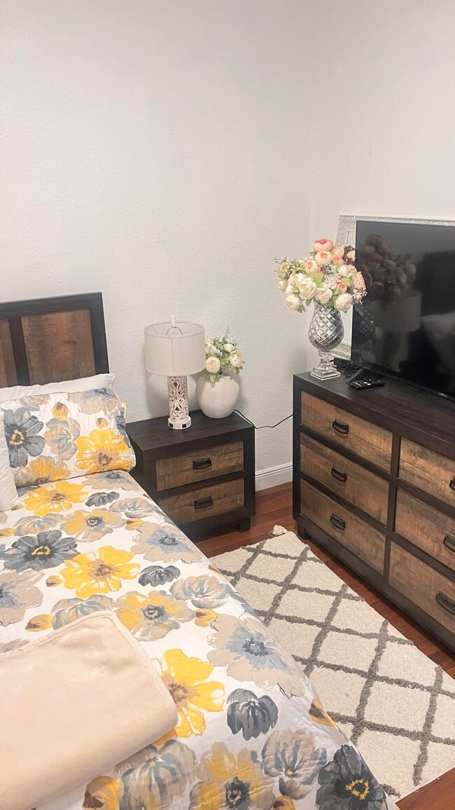 Photo - 4091 Plumbago Pl