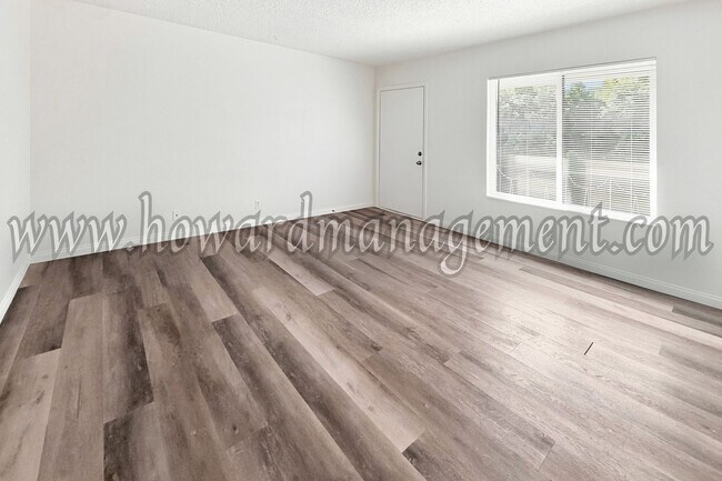 4124 Grandview