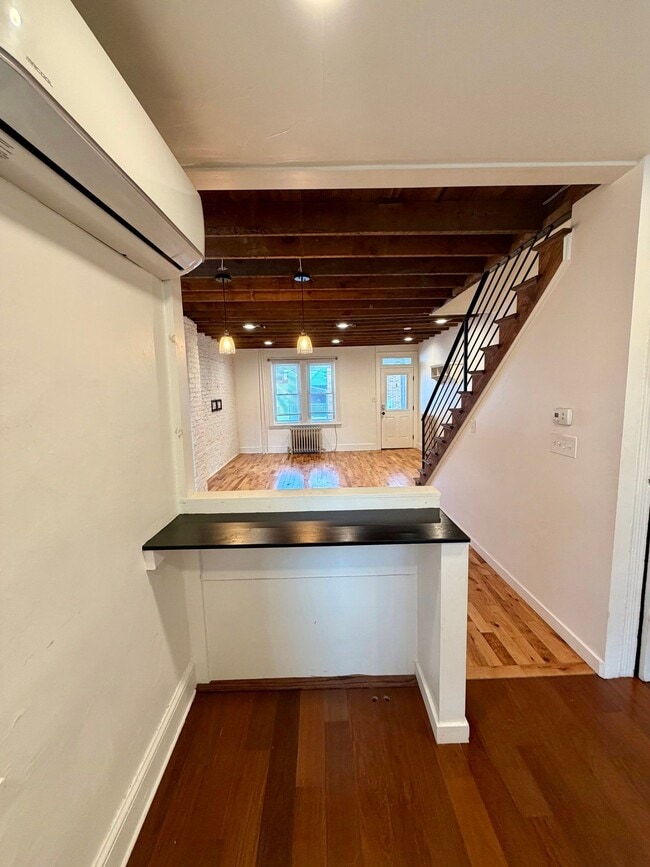 Photo - 512 E Fulton St