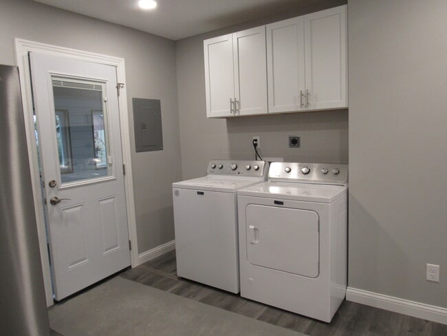 Photo - 240 5th St E