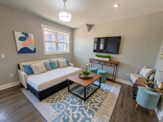 Building Photo - Lovely Studio Apartment Unit 2