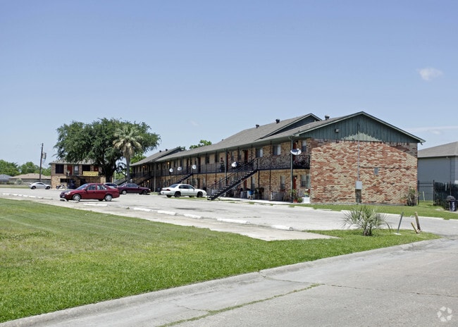 Building Photo - Villas at the Palms Rental