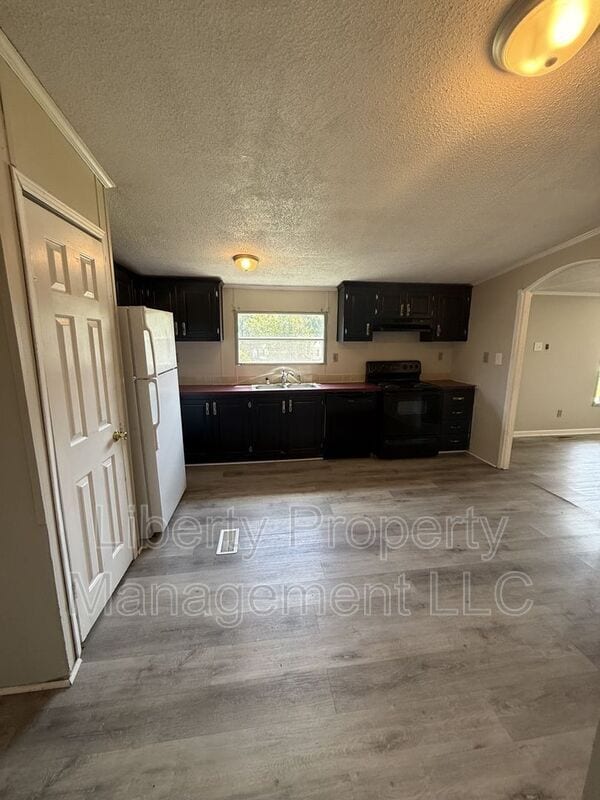 471 Washington Ln