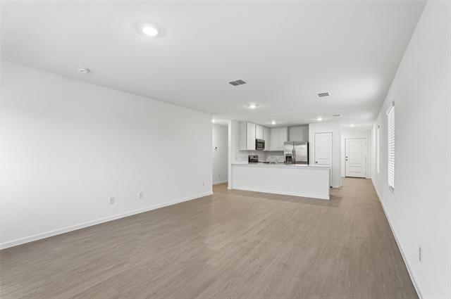 Photo - 6517 Glade St