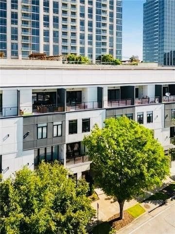 Photo - 223 16th St NW