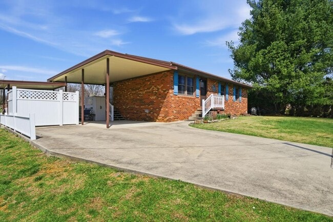 Photo - 392 Minga Rd