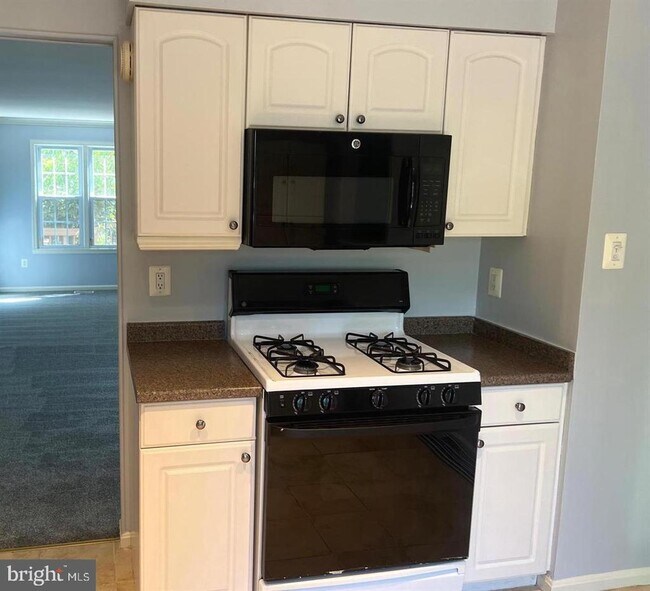 Photo - 6830 Wild Rose Ct