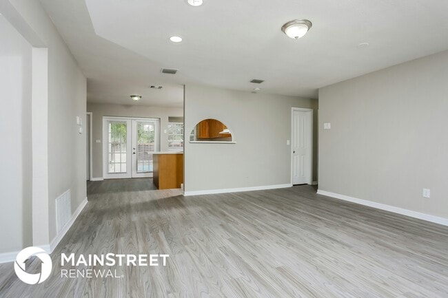 Photo - 6031 NW 19th St