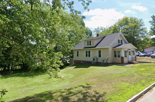 Building Photo - 254 S Main St Unit 2nd Floor