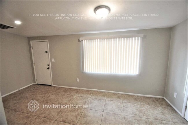 Photo - 2749 E John Cabot Rd