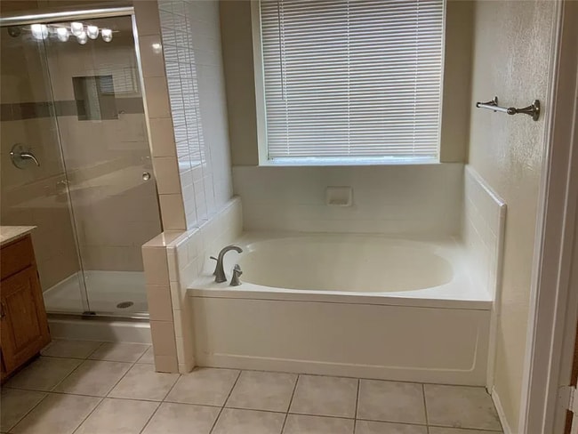Photo - 624 Beatty Dr