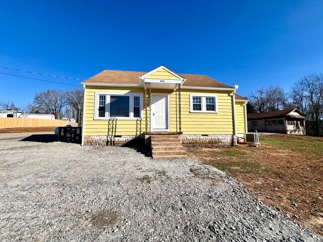 Photo - Fully Furnished and Utilities Included!