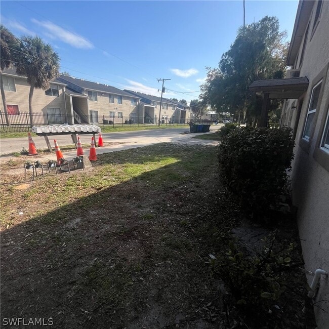 Photo - 3619 Seminole Ave Unidad 8