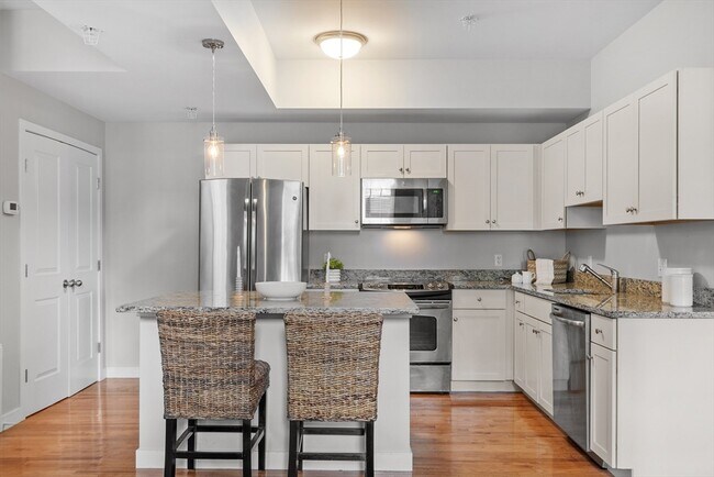 Photo - 99 Essex St Unidad 6