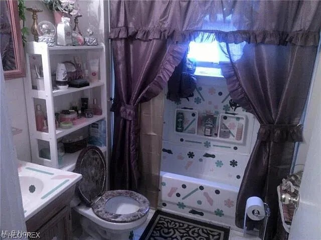 Photo - 1316 E 91st St