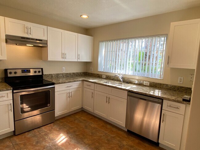 Photo - Adorable 3 bedroom / 2.5 bath town home wi...