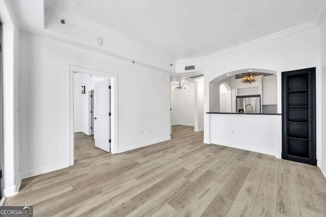 Photo - 3445 N Stratford Rd NE Unit 805