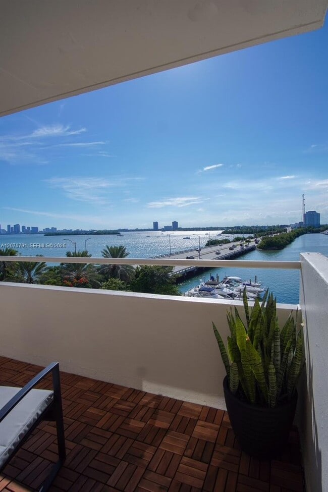 Photo - 7904 West Dr Unidad 501
