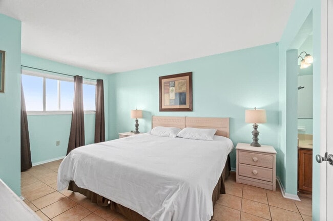 Photo - 8743 Thomas Dr Unidad FL10-ID1354900P