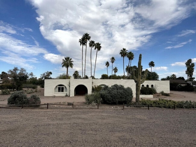 Photo - 6311 N 74th St