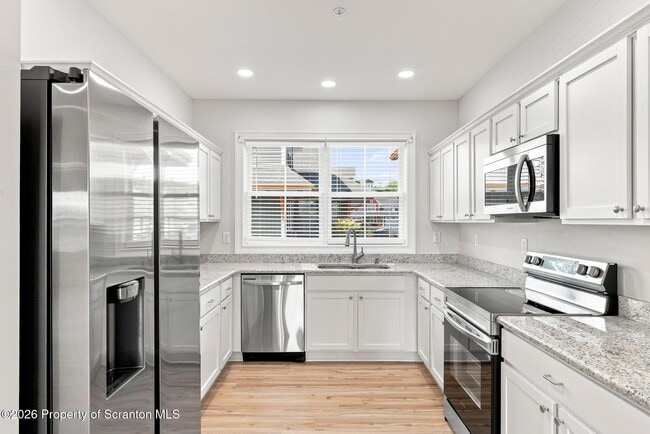 13 Dunbar Wy